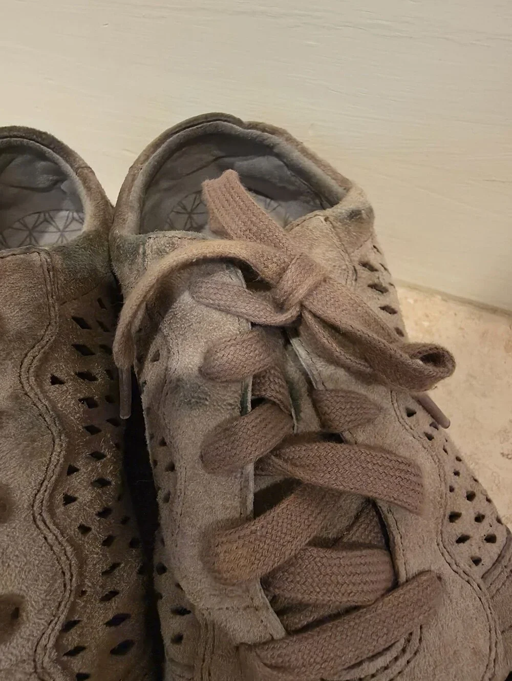 Dansko Suede Tan Leather Cut Out Sneakers Used Condition *Stains*